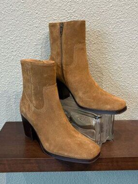 Frye Shiloh Bootie Barley